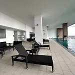 The Apple Premier Condo Three Bedroom In Melaka